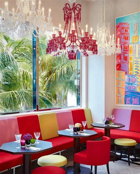 Baccarat Boutique Bbar Lounge in Miami .